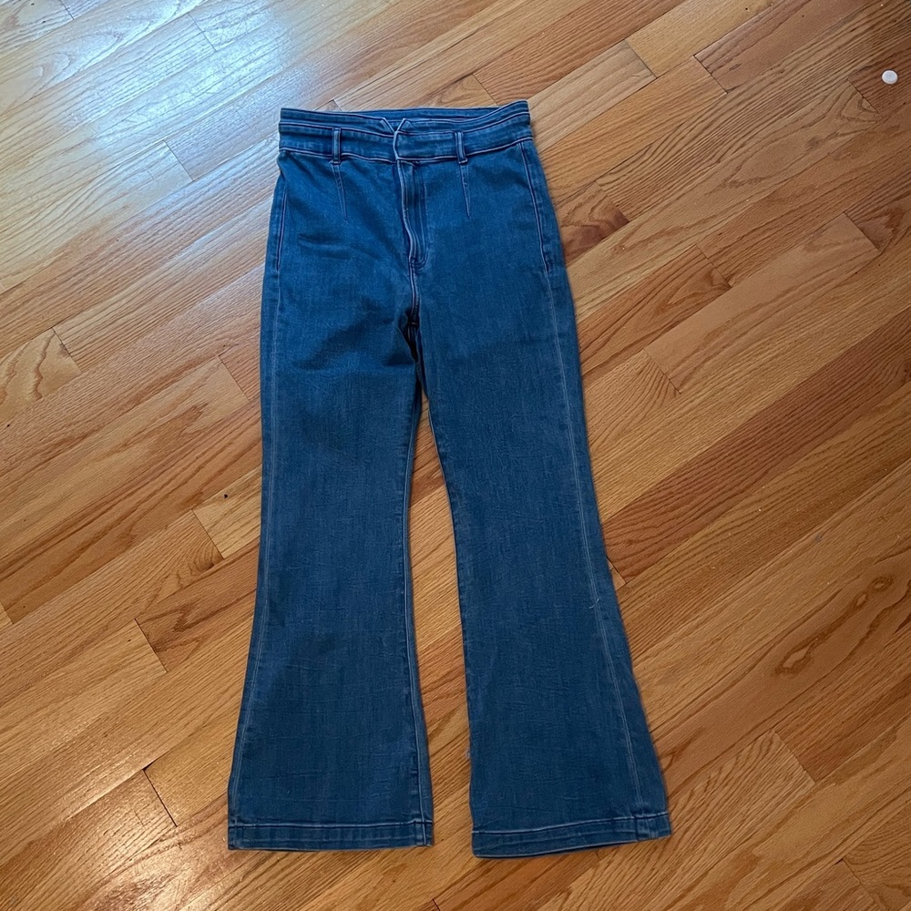 Express Flare Jeans size 8 Short